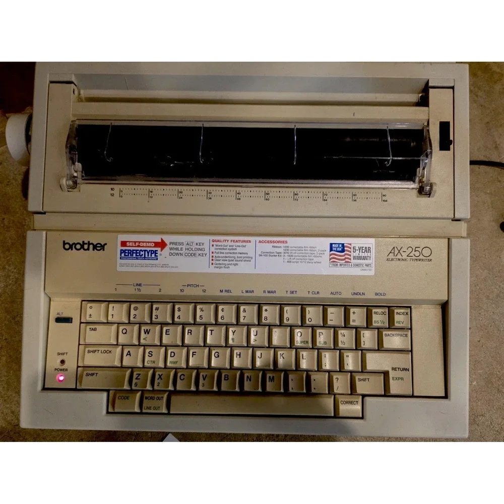 Brother AX-250 Electronic Typewriter Portable TESTED WORKS EXCELLENT COND.